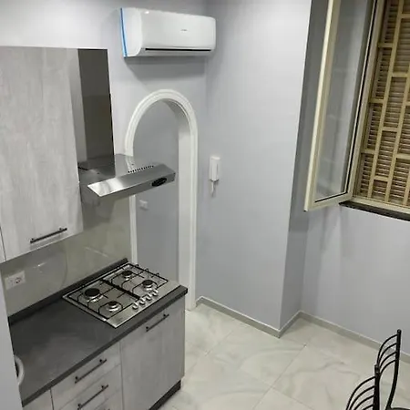 Florinda House Апартаменты