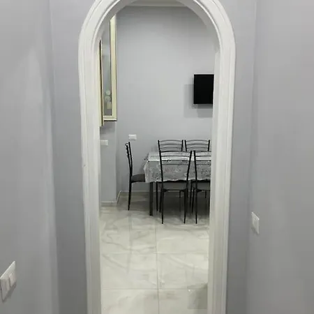Florinda House Неаполь