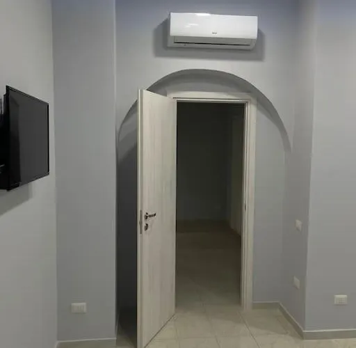 Daire Florinda House